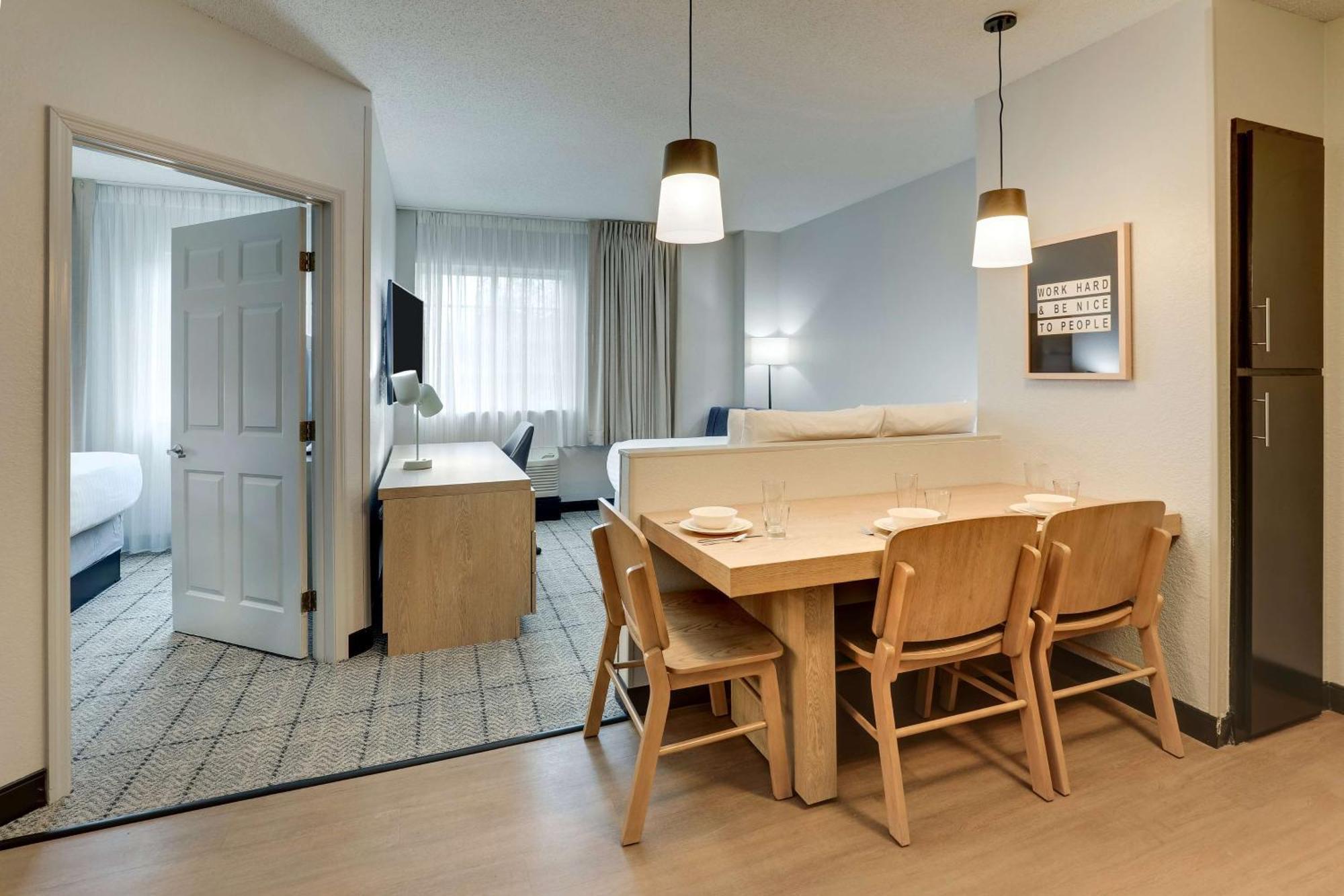 Sonesta Simply Baltimore Bwi Airport Hotel