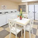 Sonesta Simply Suites Baltimore BWI Airport 